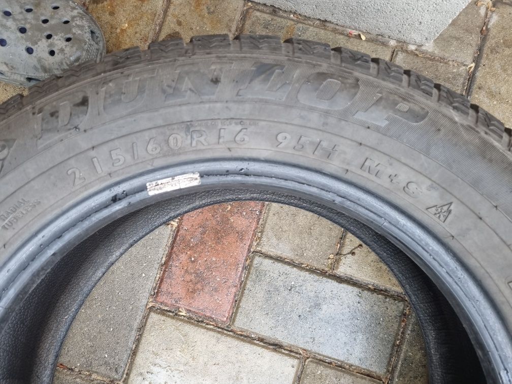 4 buc Anvelope continental all season  215/65 R16, 4 buc Dunlop iarna