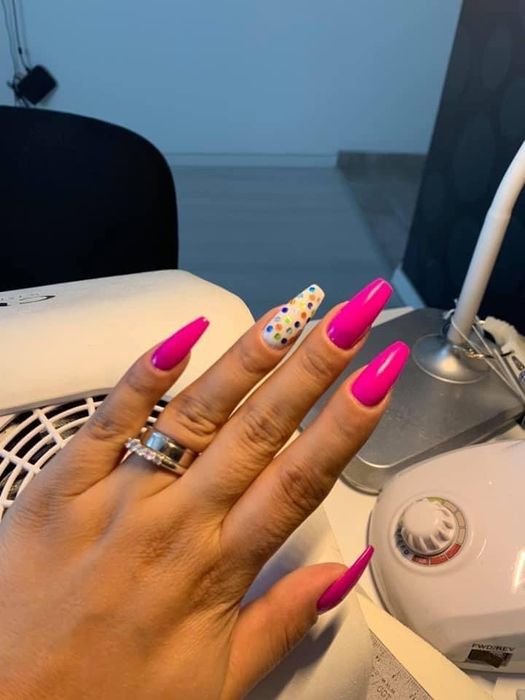 Unghii cu gel si gene fir cu fir sector 3