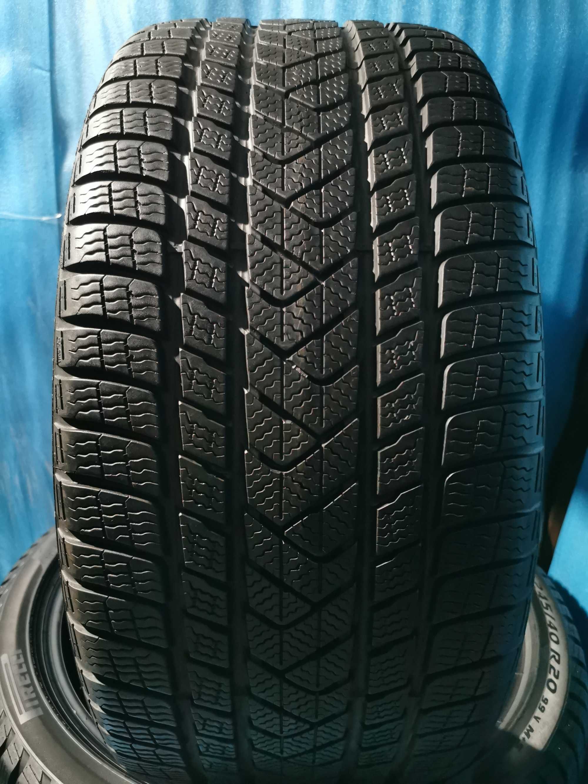 245 40 20 - 275 35 20 pirelli runflat m+s 4 buc