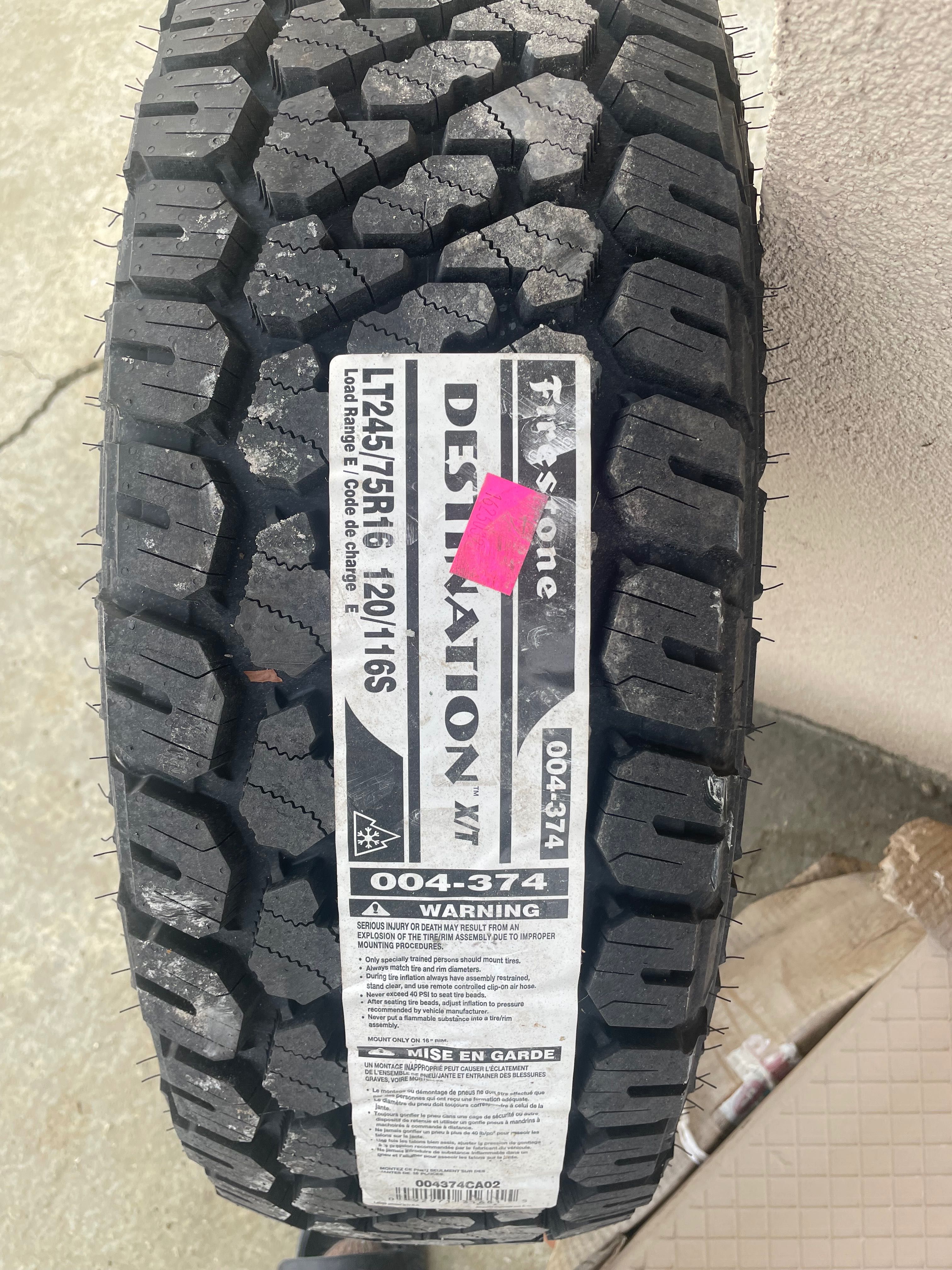 Гуми Firestone всесезонени нови LT 245/75R16 Destination