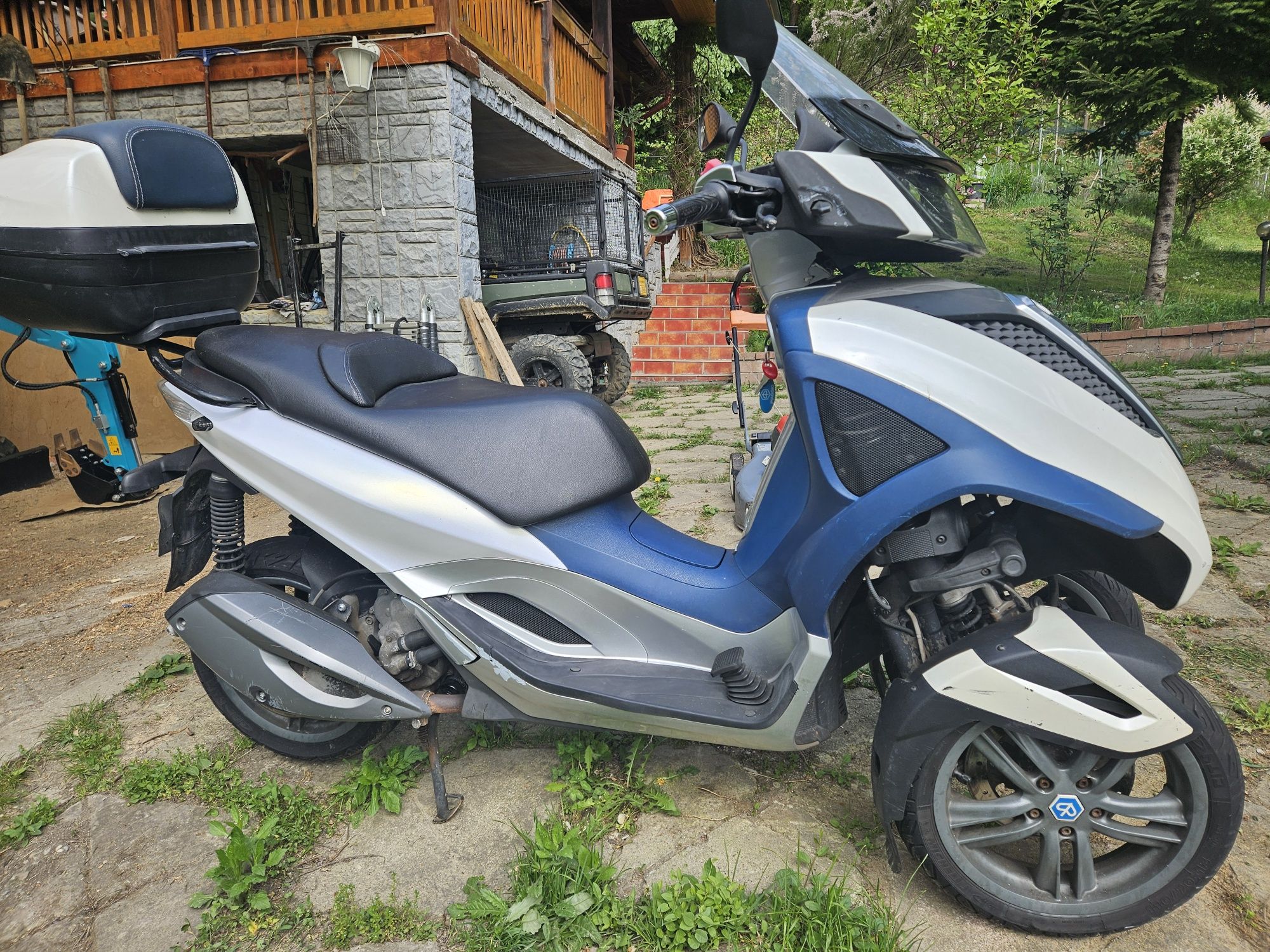 Scuter Piaggio mp3 categoria B