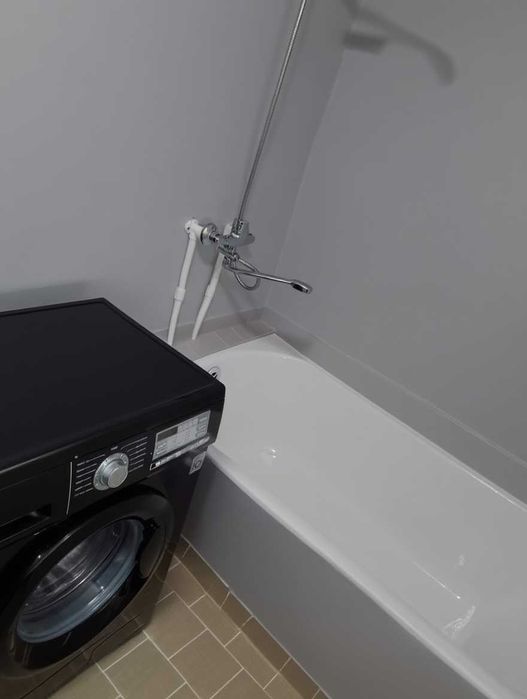 Сдается 2 комнатная квартира на 3 этаже с обстановкой на Персидском