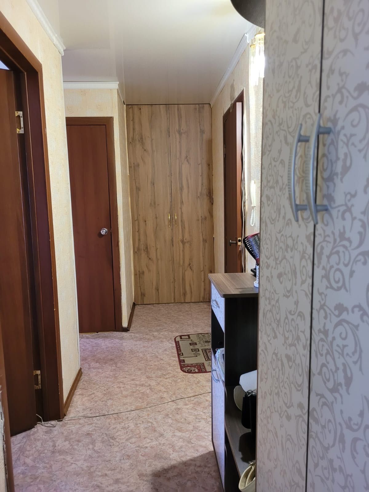 Срочно продам 4х комнатную квартиру