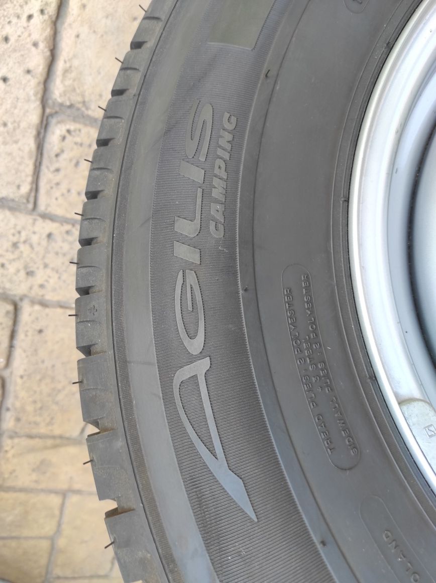 Летни гуми Michelin 225/75/16С, джанти 5х130 16 цола 2023г.