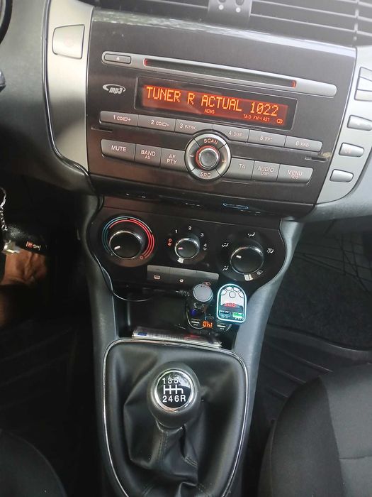 Fiat Bravo 2 – 2009 – 1.4 Benzină – 75800 km. Mașină de familie
