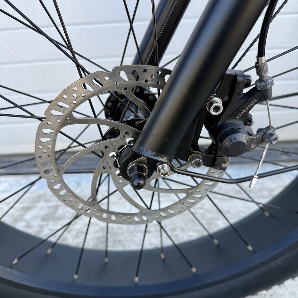 Vand bicicleta electrica Fat Bike design unic tip cruiser cu 2 baterii