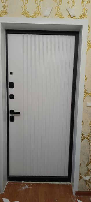 Откосы ПВХ на входную дверь.