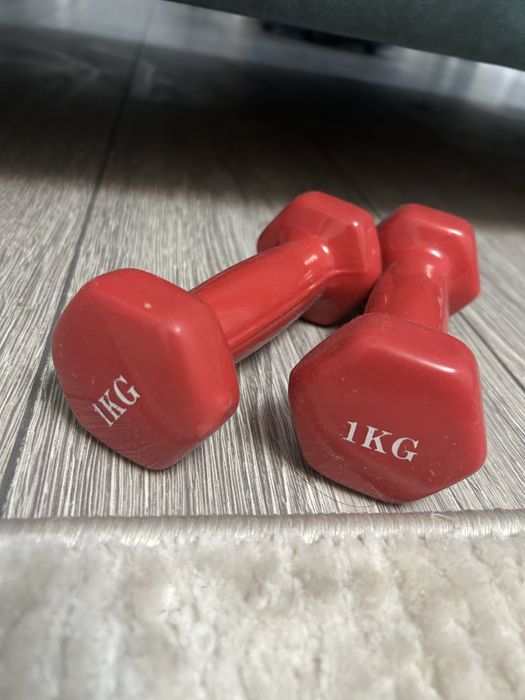 Гантели 1кг 2штуки спортивные