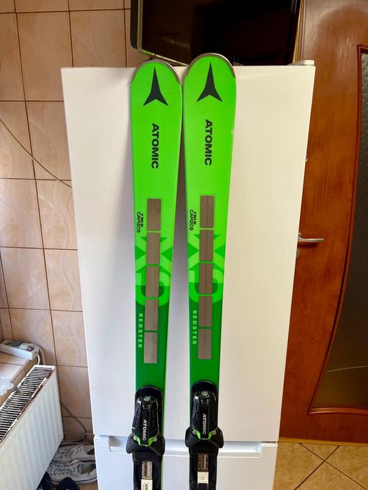 Schiuri  atomic rester x9 revroshock 175 cm model 2023-2024