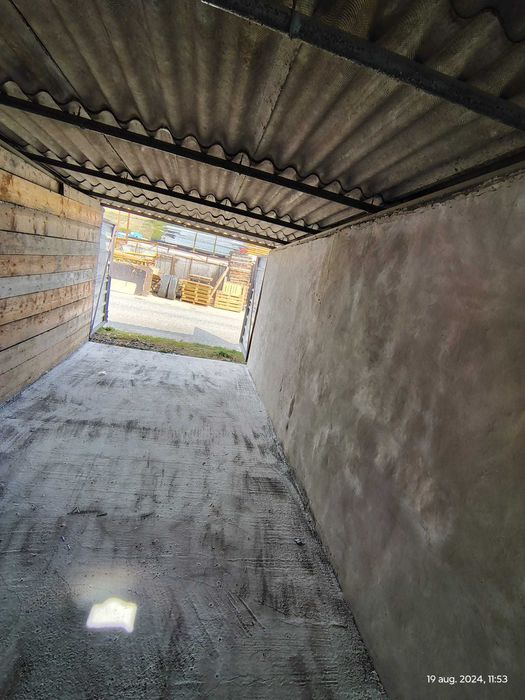 Dau in chirie garaj din beton 18 mp zona Emerson