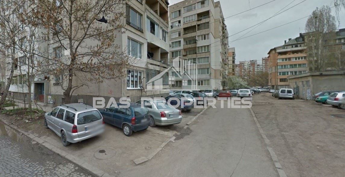 2-стаен в София-Света Троица площ 67