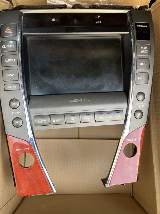 Продам штатную магитоллу на лексус ES 350