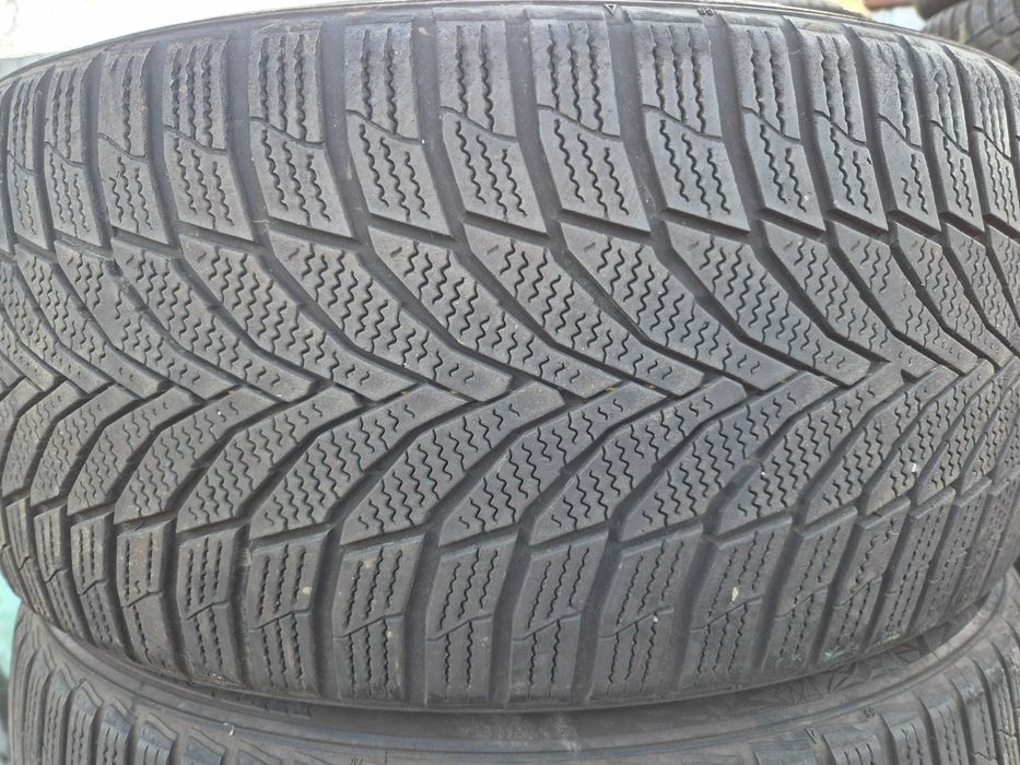 2 Anvelope de IARNA - 245/40/19 - NEXEN - Stare F BUNA DOT 2022