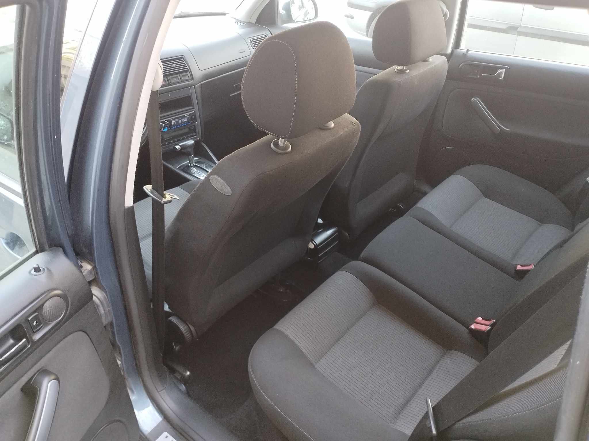 Volkswagen Golf 4 1.6 102 cc - НОВ ВНОС