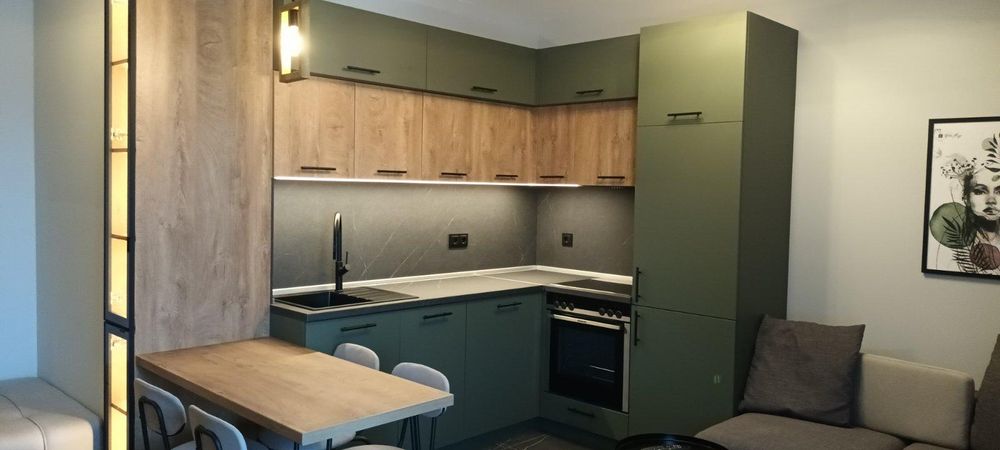 Дава се под наем Двустаен апартамент в Пловдив, Център - 65 кв.м за 750 € - Снимка #1