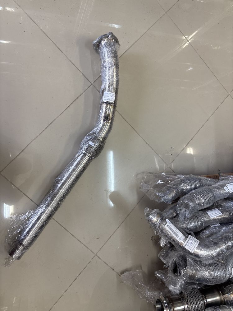 Даунпайп downpipe VW Golf 4 1.8T Audi TT  A3 8L 1.8T  RM motors 213111