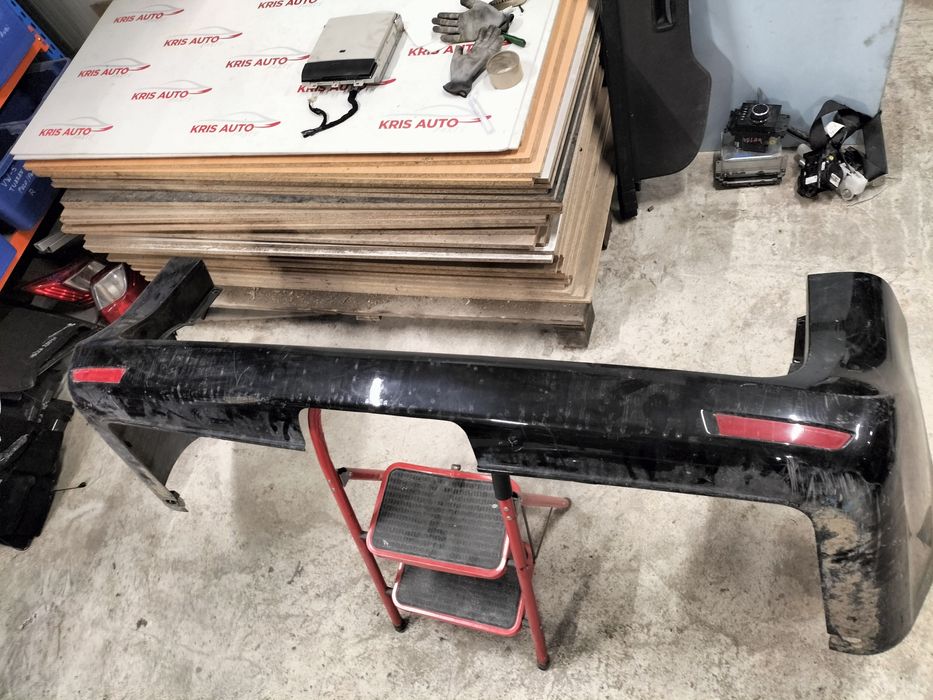 Задна броня Mercedes V class / Мерцедес Ве класа 2015г.