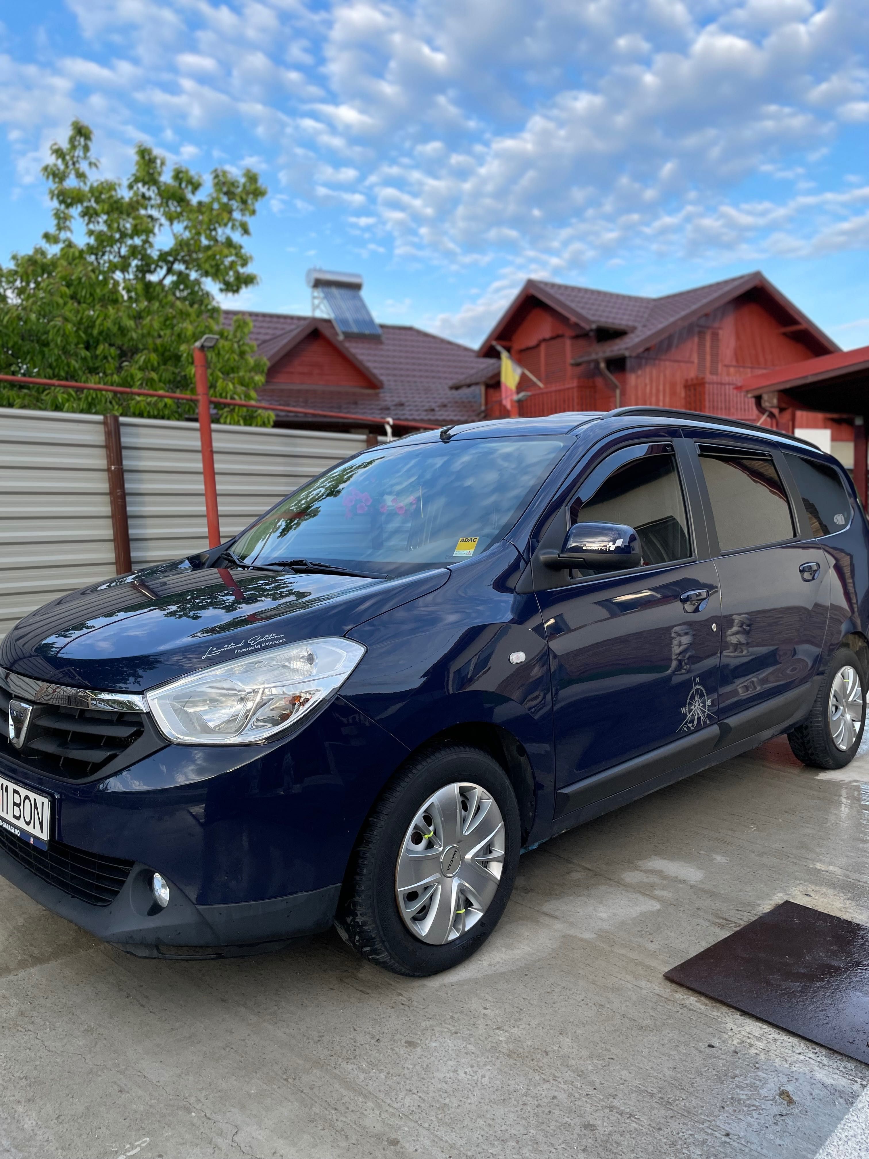 Dacia Lodgy ~2013~
