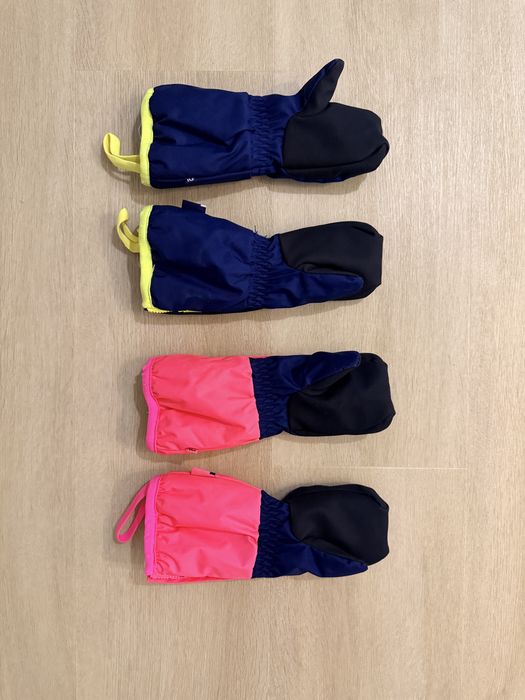 Vand 2 perechi de manusi