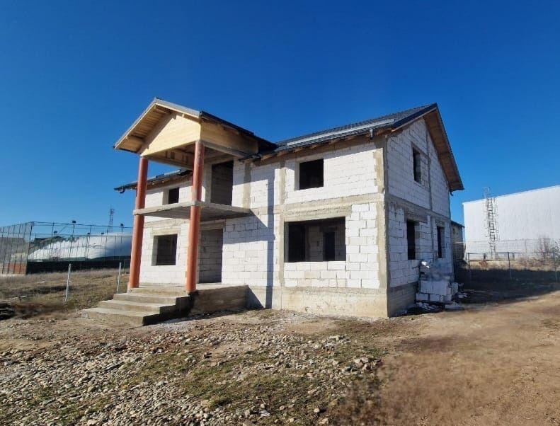 Oferta Casa Noua la 1 km de targoviste
