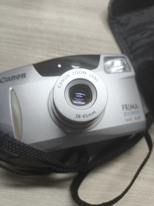 Canon плёночная мыльница с зумом