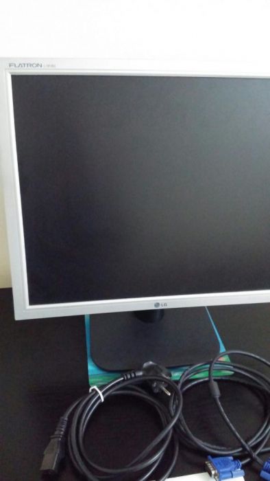 Vand monitor LCD LG FLATRON L1918S