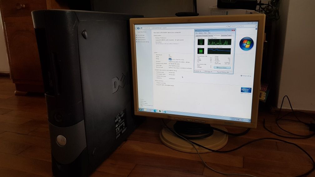 Vand 2 calculatoare Dell OptiPlex GX260