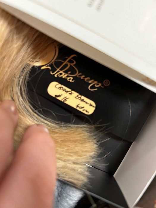 Vând cozi blonde superbe din păr natural