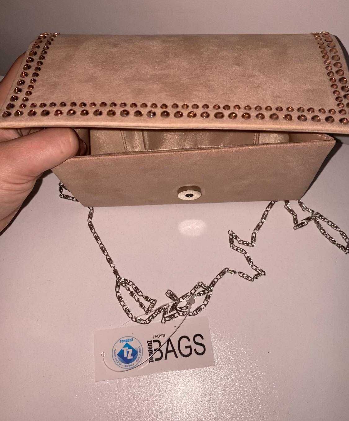 Нова дамска чанта