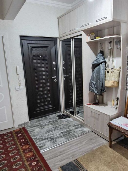 4-х комнатная квартира. Сергели 8А.