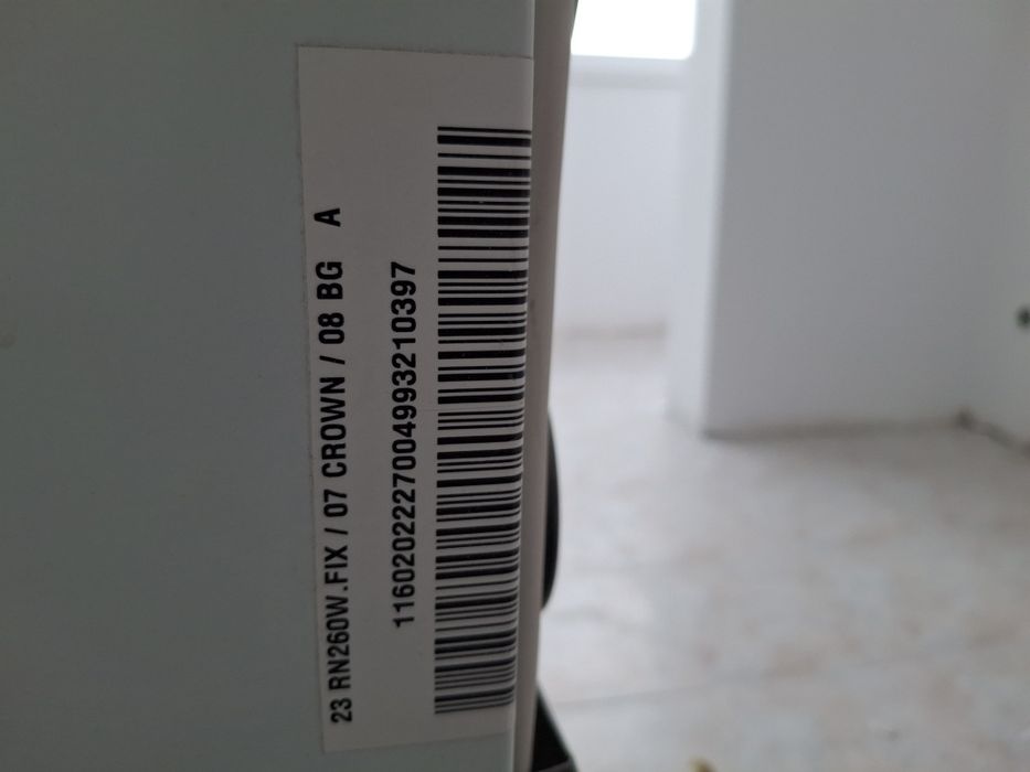 Хладилник Crown/ Краун