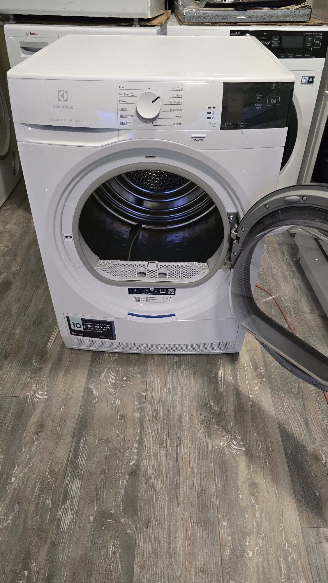 Сушилня Electrolux 8kg нова