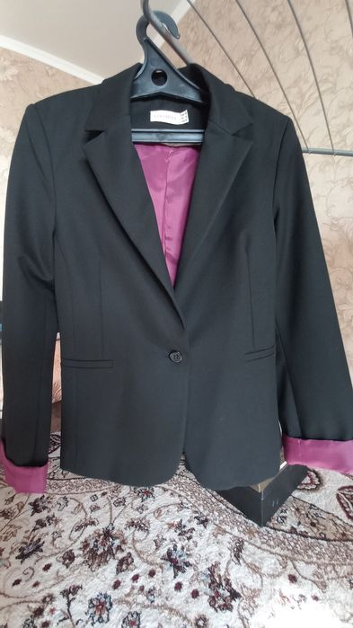 Пиджаки офисные черные