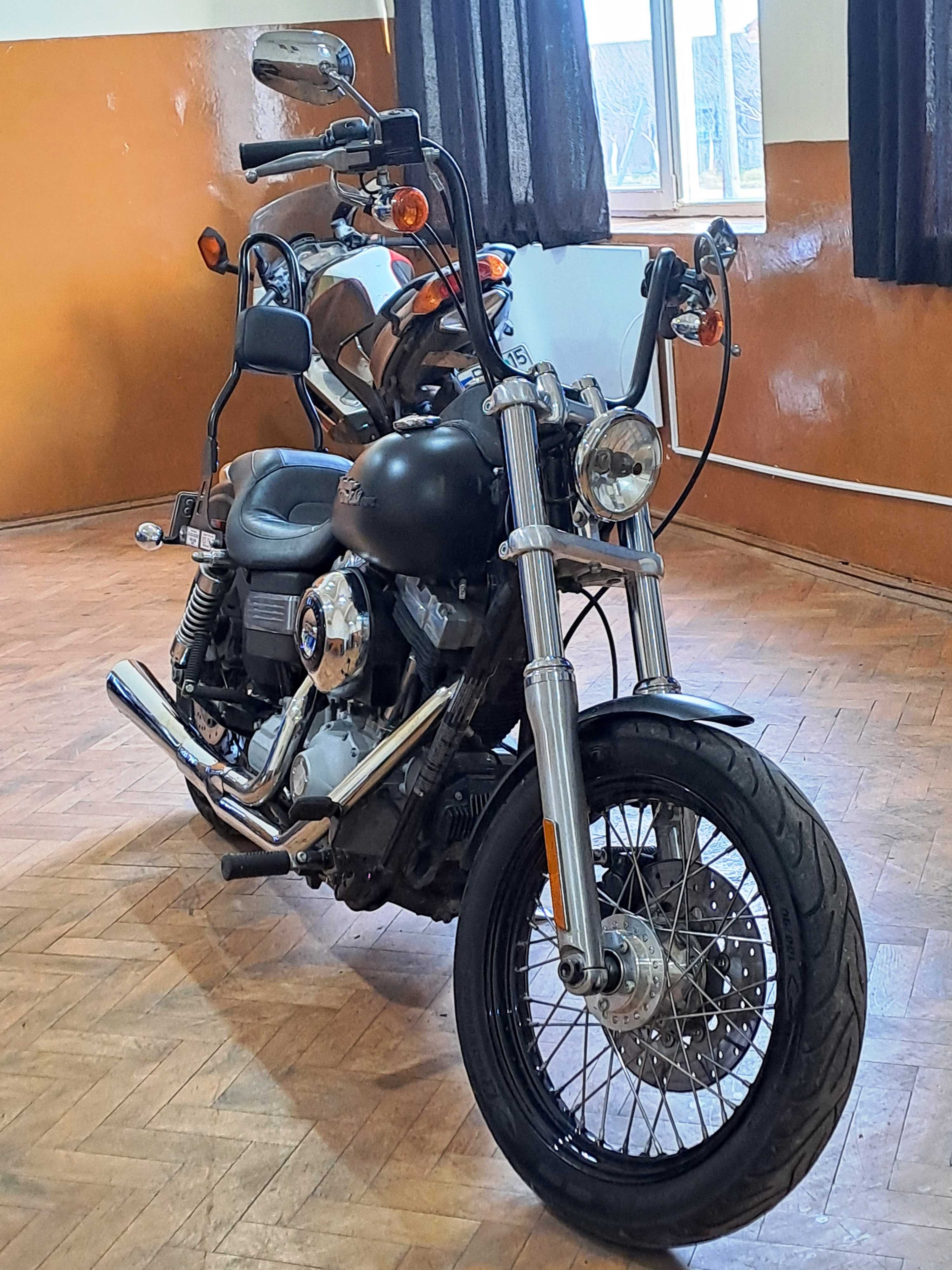 Harley Davidson Dyna Street Bob