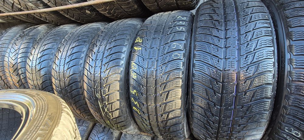 Anvelope 235/60/18 Iarna