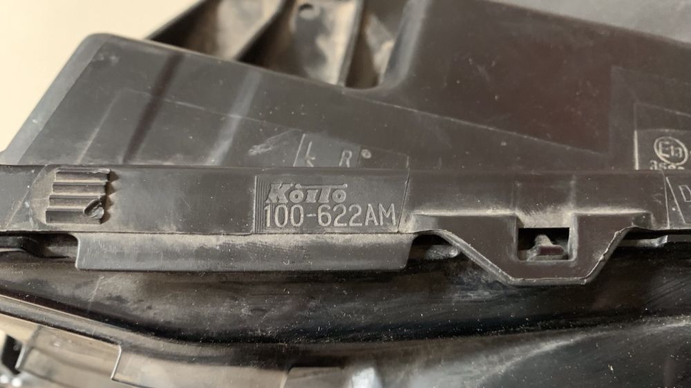 Фар за Honda e Advance