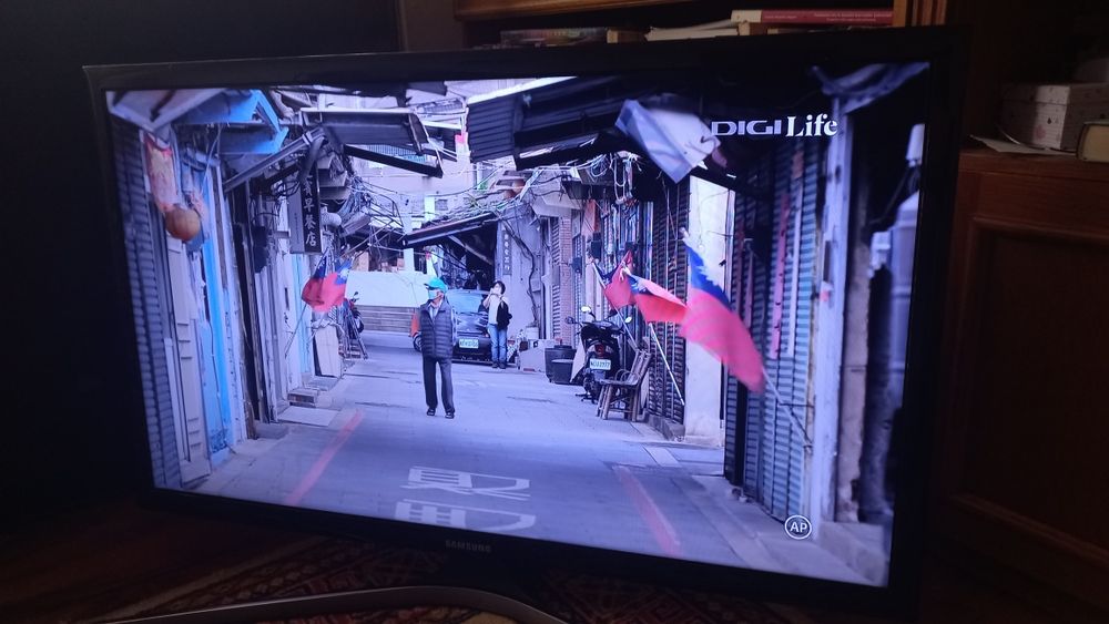 Televizor led samsung 4k 108cm,fullhd 101 si 81cm,impecabile !