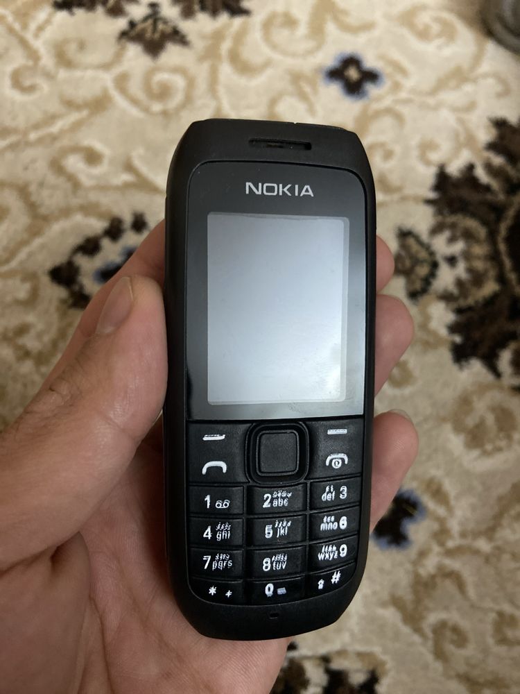Nokia телефон сотилади