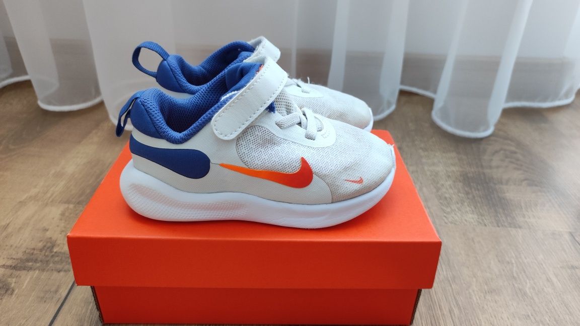Детски маратонки NIKE