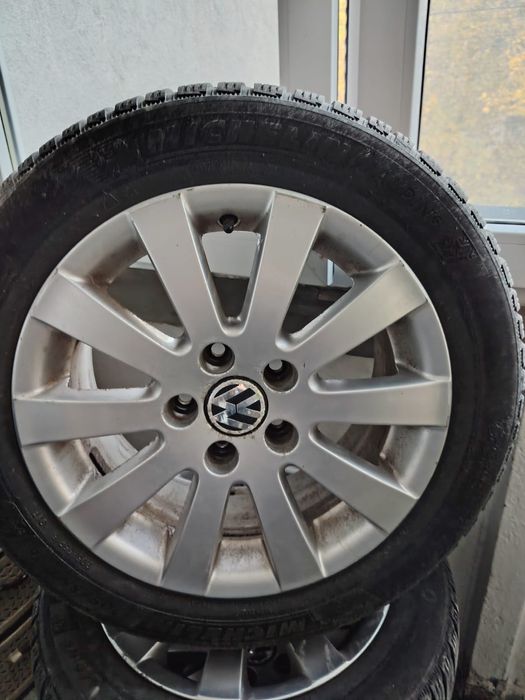 Roti cu cauciucuri iarna Vw Passat b7.