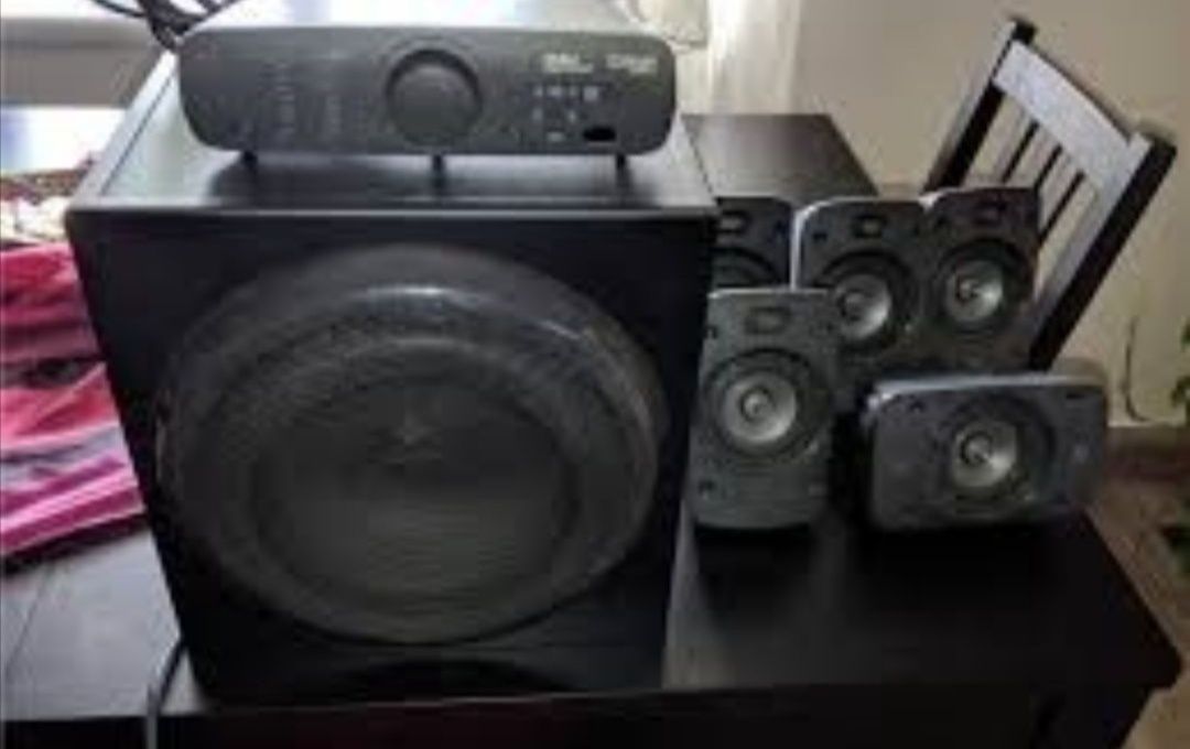 Reparatii Logitech z906-z5500
