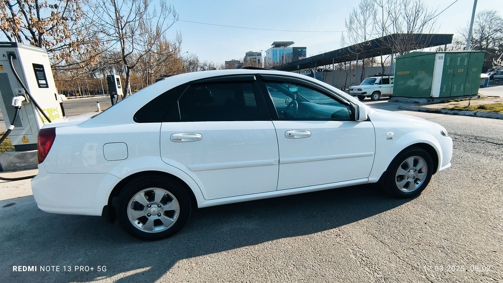 Gentra 3- pozitsiya 2015-yil yurgani 144 000 km