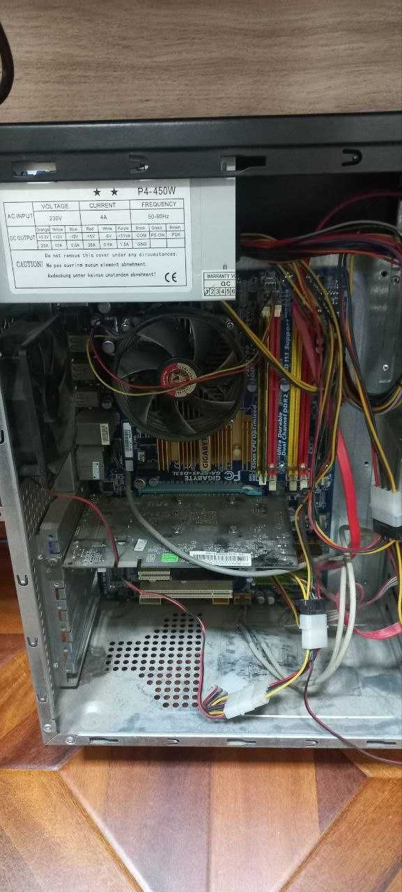 Продам компьютер настольный DDR2