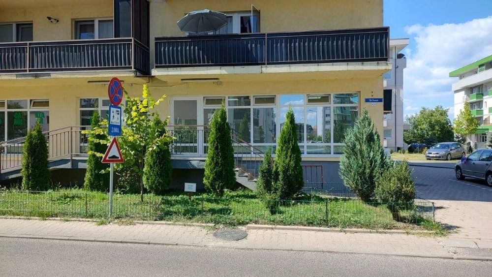 Inchiriez spațiu comercial pretabil cabinet stomatologic/medical/etc.