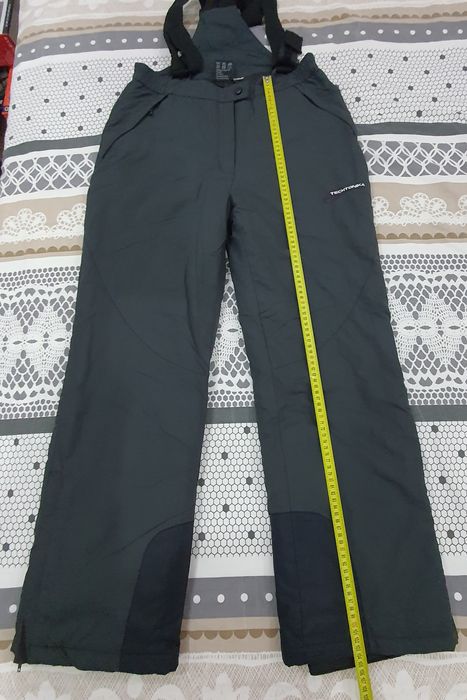 Pantaloni cu bretele, de schi