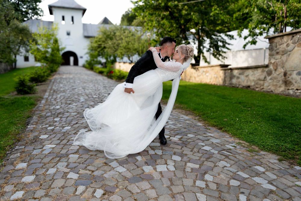 Fotograf nuntă, cameraman nunta, filmare,fotograf profesionist,majorat