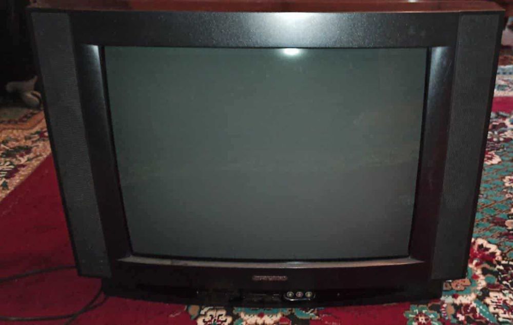 Телевизор Roison,Shivaki