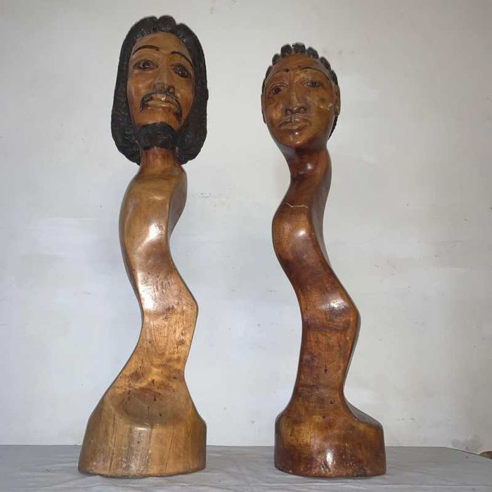 Statui din lemn africane