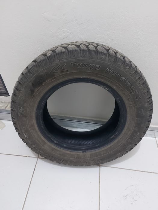 Продам зимние шины