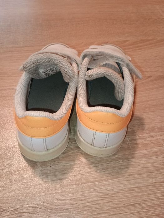 Маратонки   Adidas